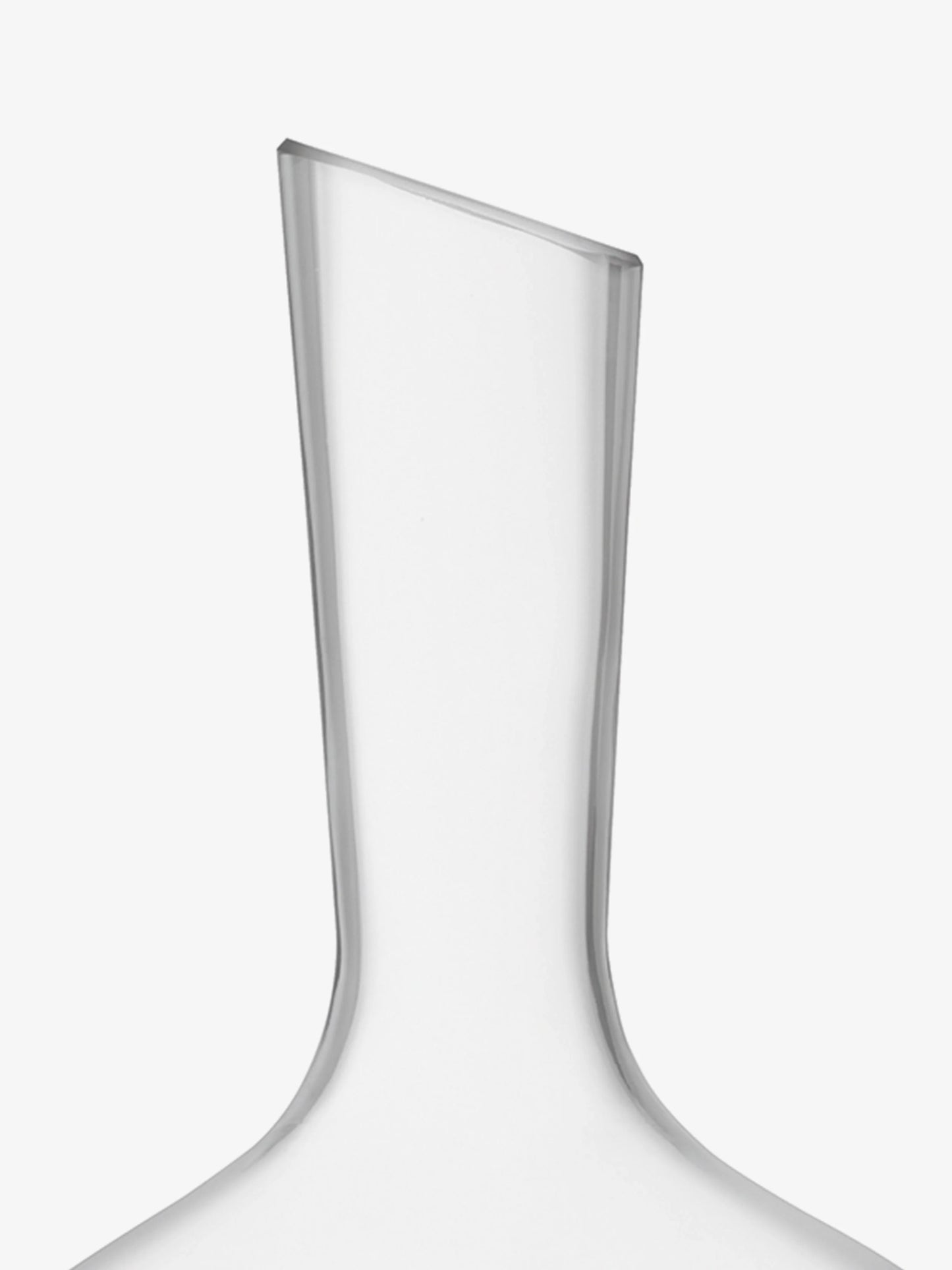 Wine Carafe 63oz clear